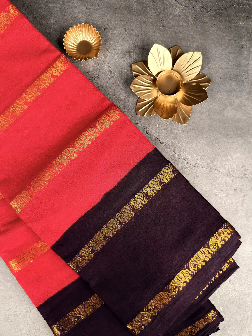 Premium Sungudi Cotton Saree | Hot Fuchsia with Deep Aubergine